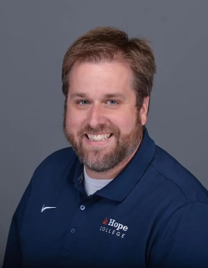 Alan Babbitt was the sports editor at the Holland Sentinel for 10 years and covered Cousins at Michigan State
